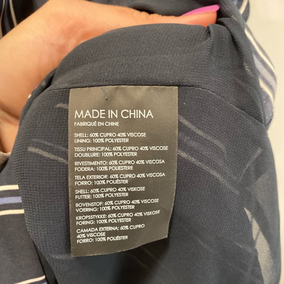 Club Monaco navy striped tank - Picture 5 of 7